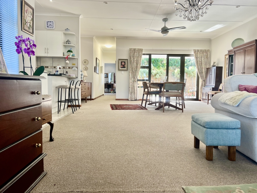 3 Bedroom Property for Sale in Stilbaai Wes Western Cape